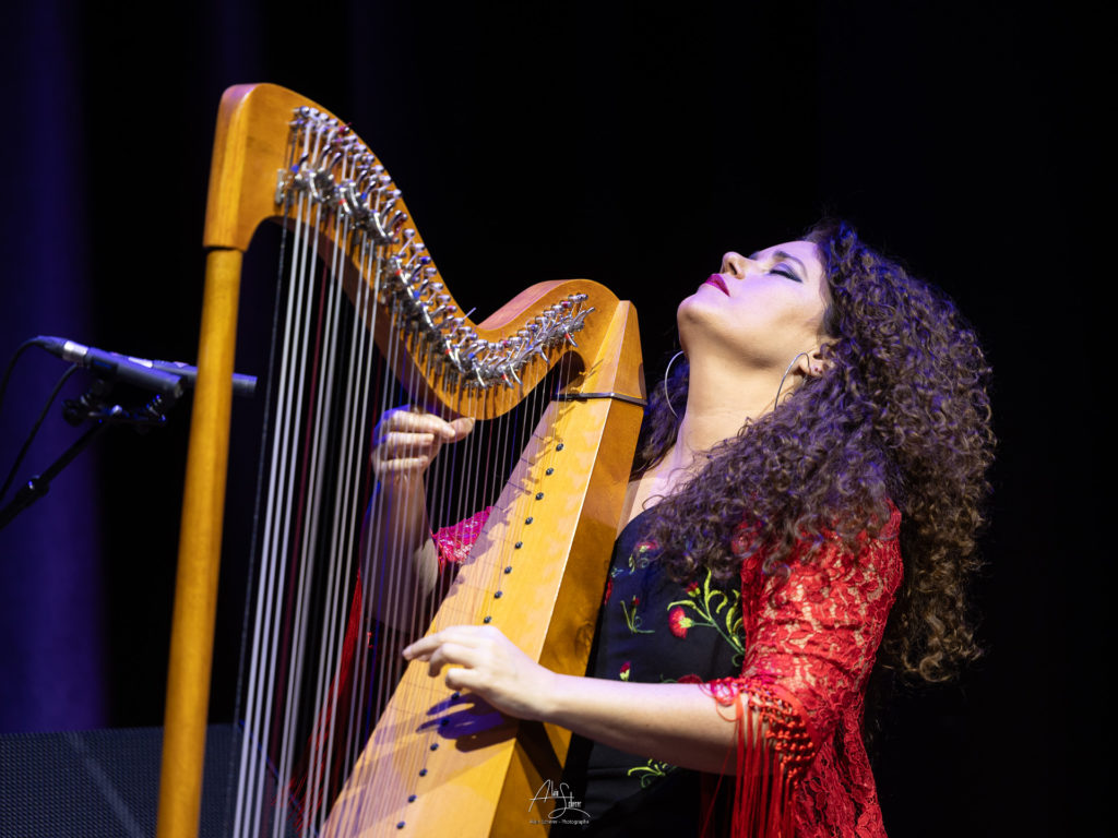 Luis de la Carrasca - ANA CRISMÁN – ARPA FLAMENCA – arpaora – Avec la participation exceptionnelle de Luis de la Carrasca